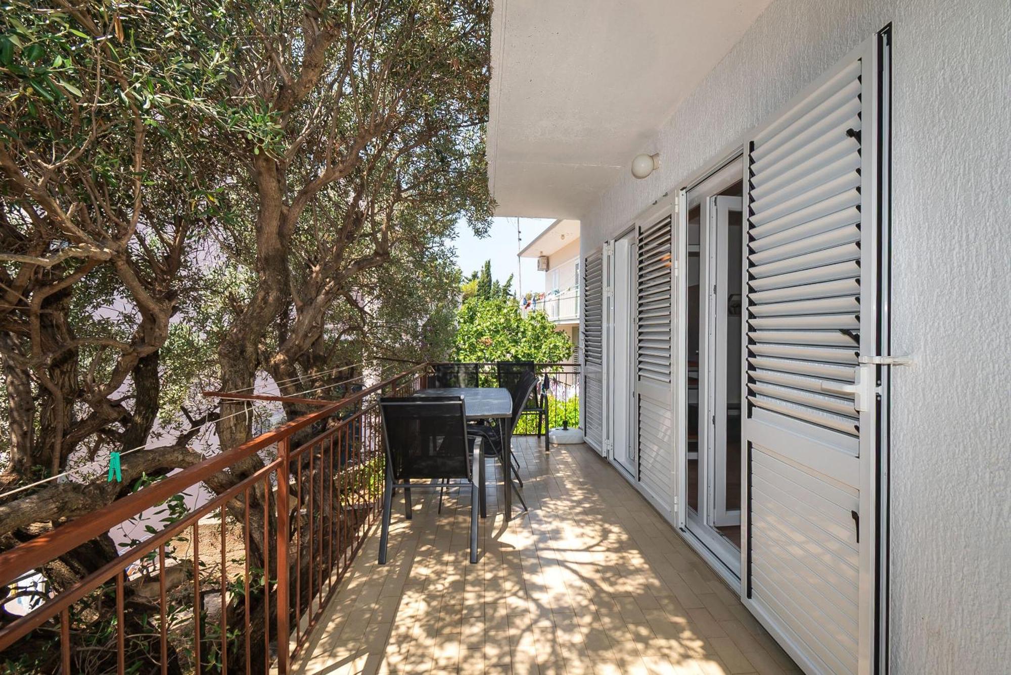 Apartment Ljuba Primošten Exterior foto